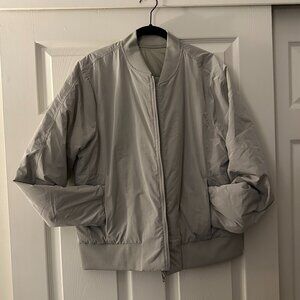 NEVER WORN Lululemon Non-Stop Bomber REVERSiBLE Grey/Sage Green Color Size 14